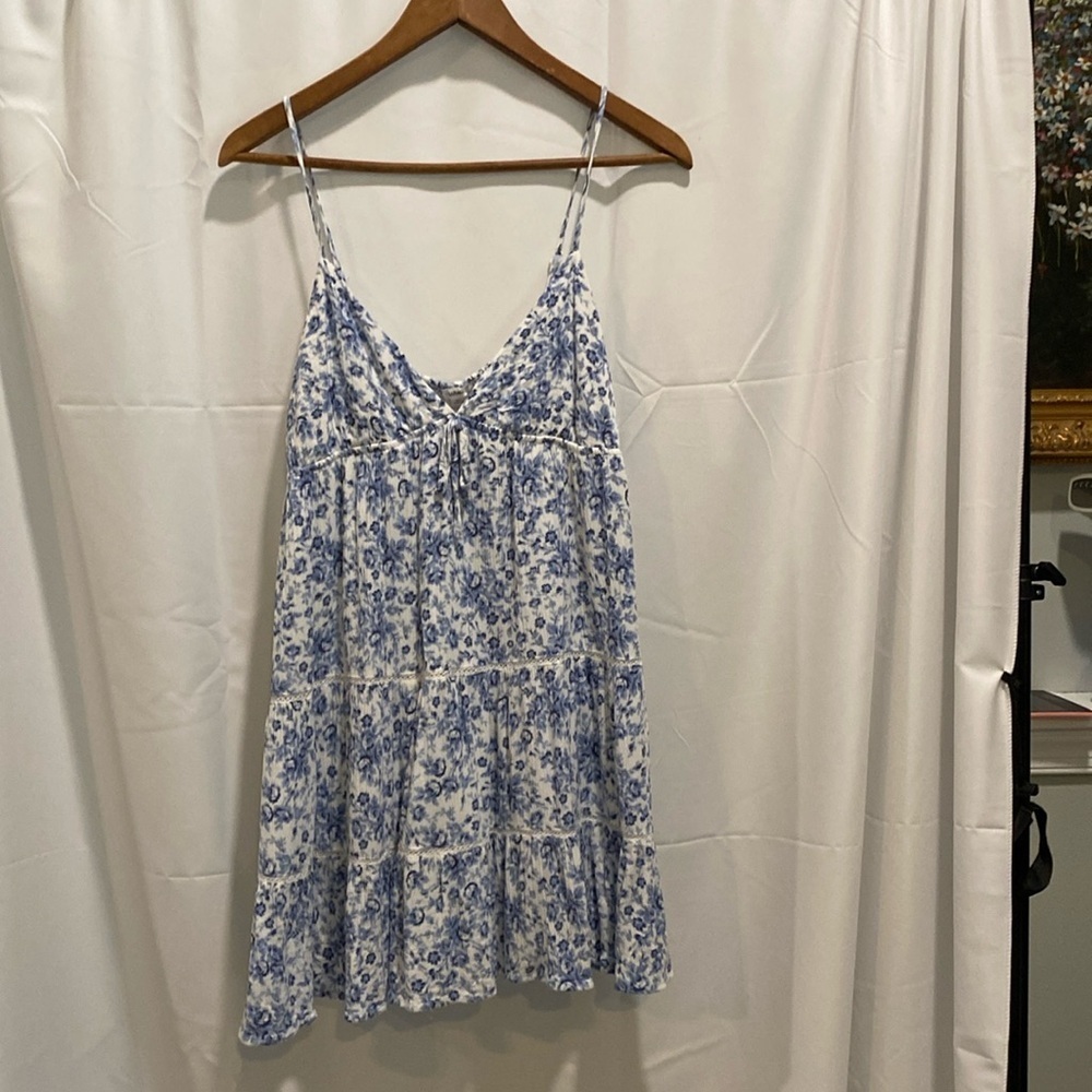 Garage juniors  blue‎ and white sun dress.